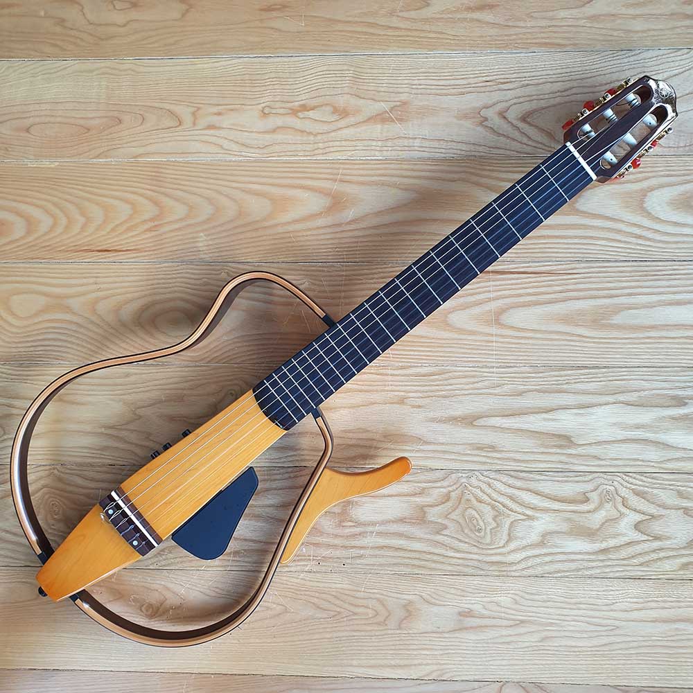 Yamaha SLG-120NW Nilon Guitar