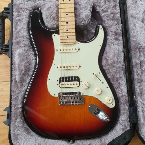 Fender American  Professional Stratocaster 2017