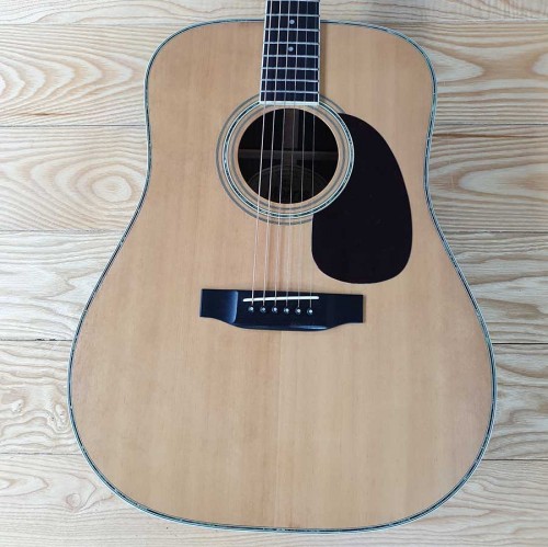 Acoustic Guitar Morris W-30 